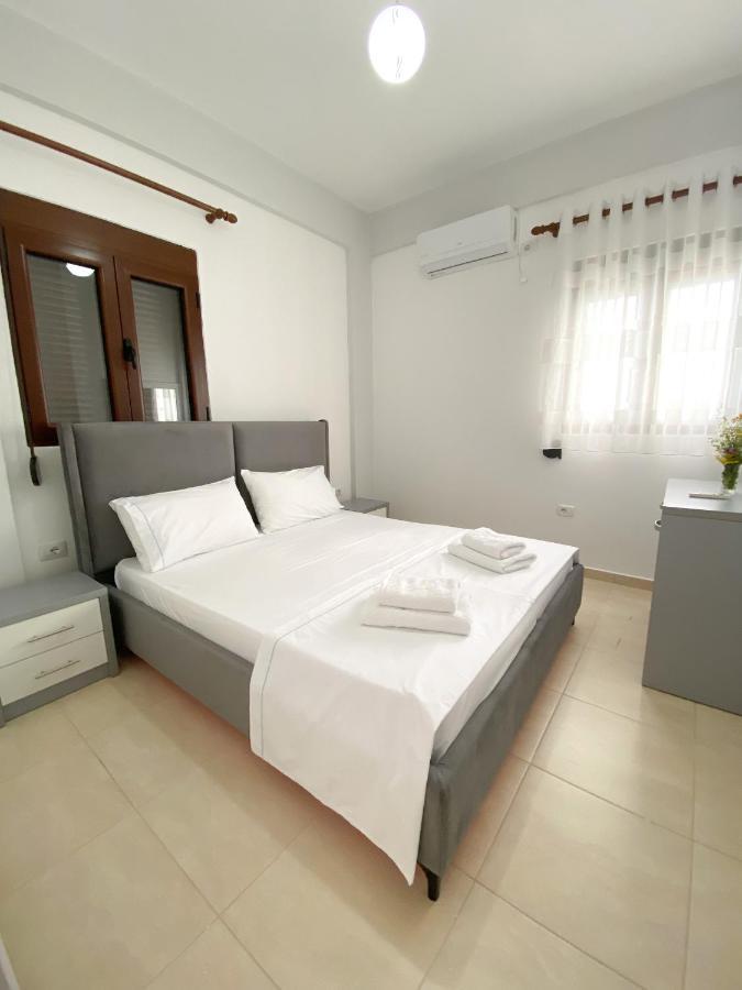 Family Apartments Himara Exteriér fotografie